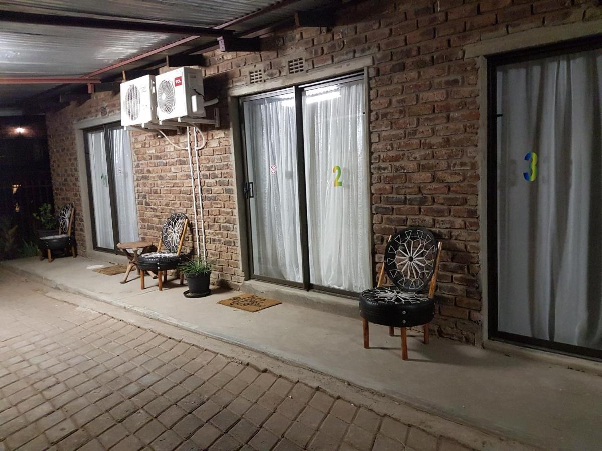 Aliwal Villa Guest Lodge Εξωτερικό φωτογραφία