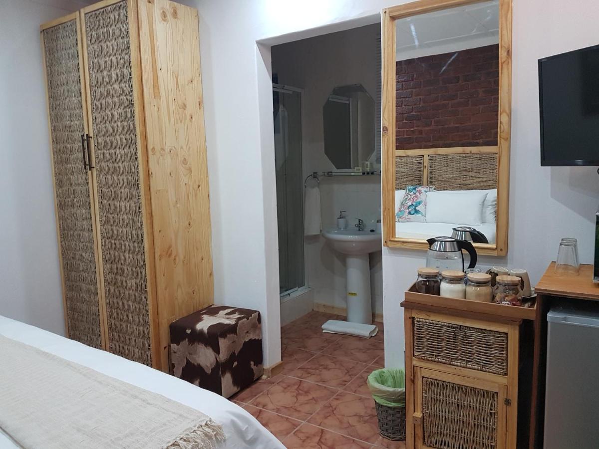 Aliwal Villa Guest Lodge Εξωτερικό φωτογραφία